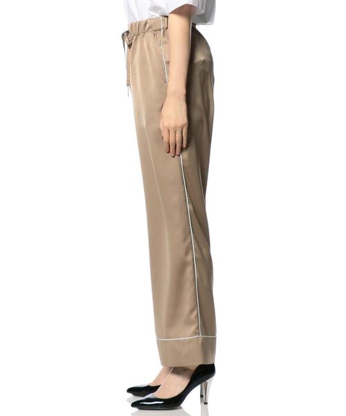 ASTRAET（アストラット）の「ASTRAET（アストラット） サテンイージーパンツ◆（その他パンツ・レディース・ブラック/ベージュ・1/0）」の4枚目の写真