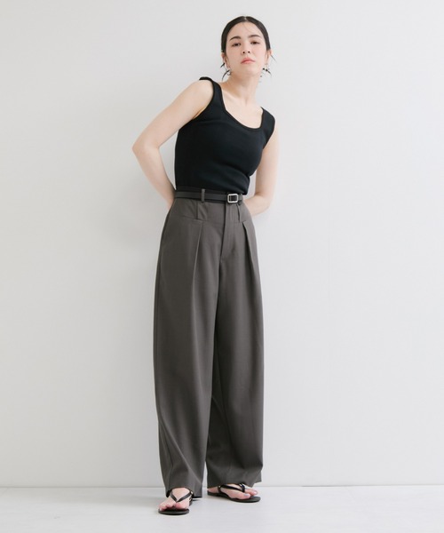 Edith A.Miller(エディスエーミラー)の「【Miller/ミラー】SQUARE NECK PANEL RIBBED TANKTOP(タンクトップ・レディース・グレー/オレンジ系その他/ブラック/ホワイト・FREE)」の6枚目の写真