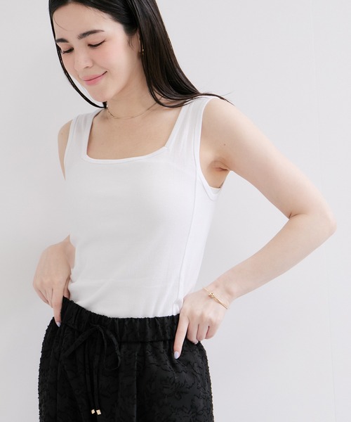 Edith A.Miller(エディスエーミラー)の「【Miller/ミラー】SQUARE NECK PANEL RIBBED TANKTOP(タンクトップ・レディース・グレー/オレンジ系その他/ブラック/ホワイト・FREE)」の15枚目の写真