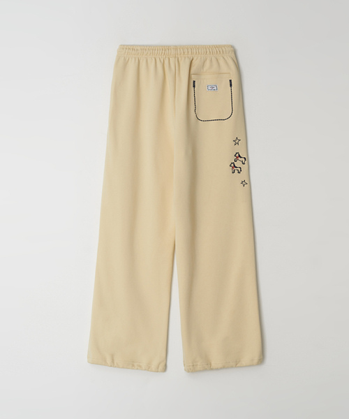 RONRON(ロンロン)の「DRAWING PONY STITCH SWEAT JOGGER PANTS SOFT YELLOW(スウェットパンツ・レディース・その他・FREE)」の8枚目の写真