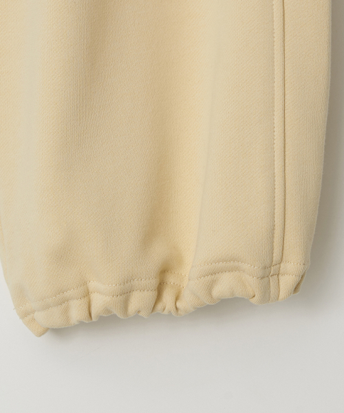 RONRON(ロンロン)の「DRAWING PONY STITCH SWEAT JOGGER PANTS SOFT YELLOW(スウェットパンツ・レディース・その他・FREE)」の4枚目の写真