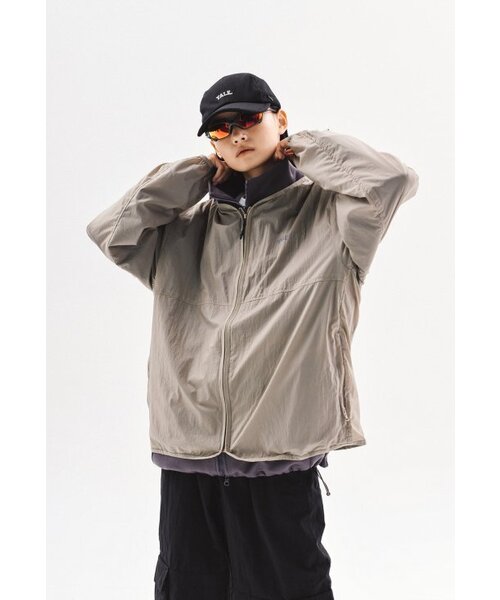 YALE（イェール）の「[ONEMILE WEAR] コンフォートバックルノーカラージャケット ブラック（ナイロンジャケット・レディース・その他・LARGE/MEDIUM/SMALL/WS/X-LARGE）」の8枚目の写真