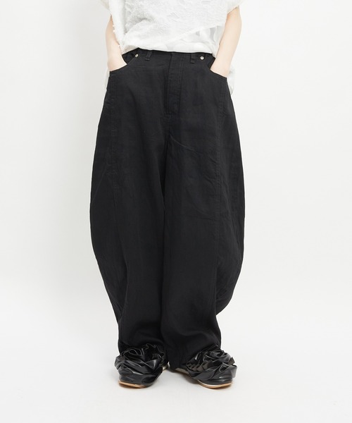 gomme(ゴム)の「バレルデニムパンツ(デニムパンツ・レディース・チャコールグレー/ブラック・MEDIUM)」の2枚目の写真