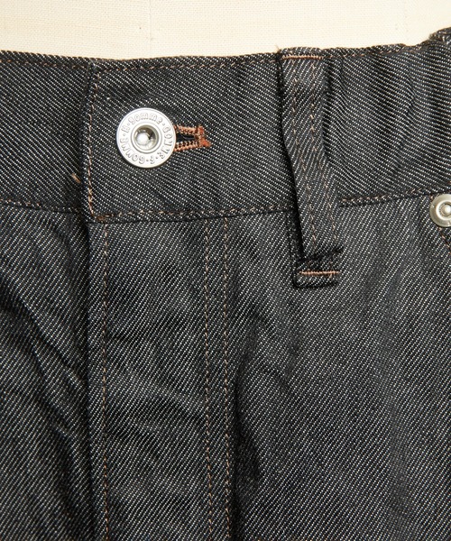 gomme(ゴム)の「バレルデニムパンツ(デニムパンツ・レディース・チャコールグレー/ブラック・MEDIUM)」の17枚目の写真