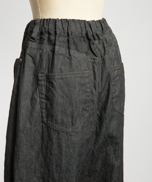 gomme(ゴム)の「バレルデニムパンツ(デニムパンツ・レディース・チャコールグレー/ブラック・MEDIUM)」の18枚目の写真