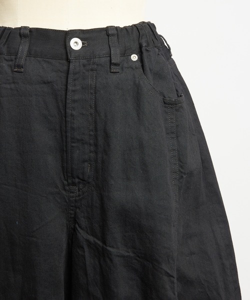 gomme(ゴム)の「バレルデニムパンツ(デニムパンツ・レディース・チャコールグレー/ブラック・MEDIUM)」の22枚目の写真