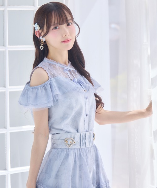 ROJITA(ロジータ)の「【セットアップ対応】オープンショルダーラッフルブラウス(シャツ/ブラウス・レディース・ミント/ピンク/アイボリー/ブラック/ブルー・FREE)」の13枚目の写真