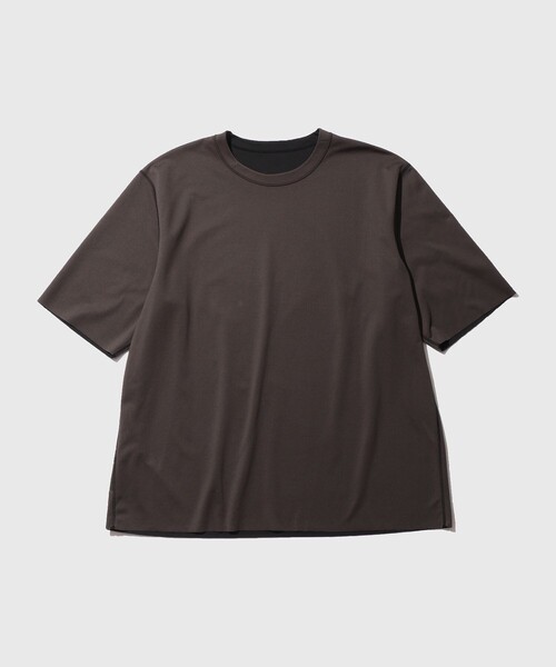 ADAM ET ROPE'(アダムエロペ)の「26SS ハイゲージシャンブレーリバーシブルTEE(Tシャツ/カットソー・メンズ・ブラック/ベージュ系その他/ダークブラウン/ネイビー・L/M)」の9枚目の写真