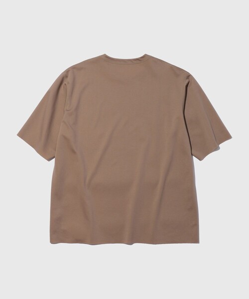 ADAM ET ROPE'(アダムエロペ)の「26SS ハイゲージシャンブレーリバーシブルTEE(Tシャツ/カットソー・メンズ・ブラック/ベージュ系その他/ダークブラウン/ネイビー・L/M)」の16枚目の写真