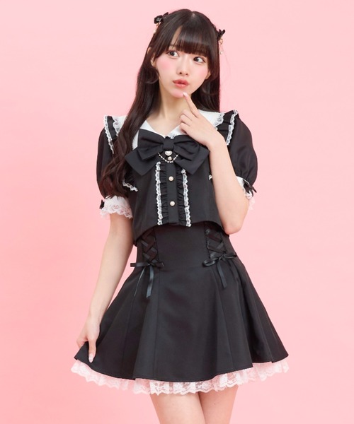 Secret Honey(シークレットハニー)の「ショート丈×スカパンセットアップ(セットアップ・レディース・ブラック/ブルー・MEDIUM)」の1枚目の写真