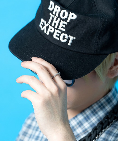 an meets zakka（アンミツザッカ）の「an meets zakka ミニジルコニアフリーサイズリング（リング・レディース・ガンメタ/ゴールド/シルバー・ONESIZE）」の4枚目の写真