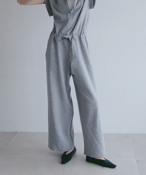 MANOF(マノフ)の「KNIT ZIP ALL IN ONE(つなぎ/オールインワン・レディース・グレー/ブラック/ホワイト・M/S)」の7枚目の写真
