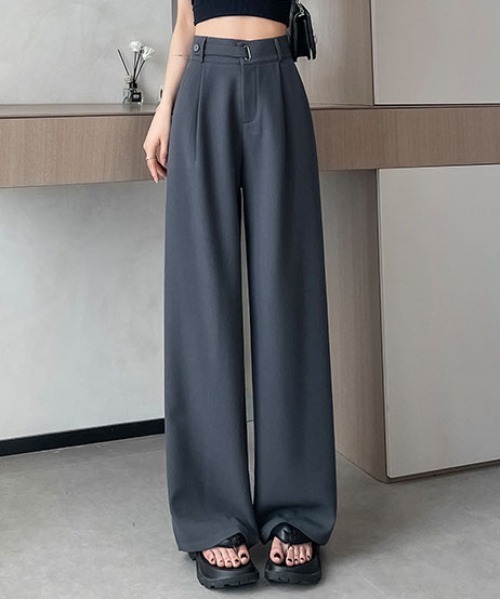 ＆soiree（アンドソワレ）の「ウエストボタン付き1タックワイドパンツ（その他パンツ・レディース・ベージュ/チャコール/オフホワイト/ブラック・SMALL/MEDIUM/LARGE/X-LARGE/X-SMALL）」の3枚目の写真