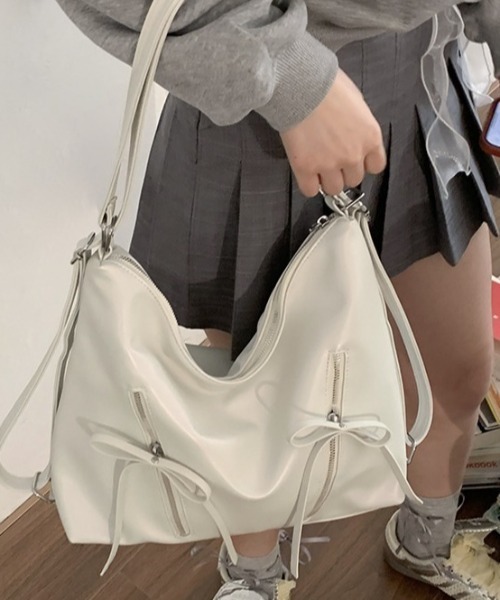 boemy（ボエミー）の「3wayリボン ショルダーバッグ（ショルダーバッグ・レディース・シルバー/ピンク/アイボリー/ブラック・FREE）」の2枚目の写真