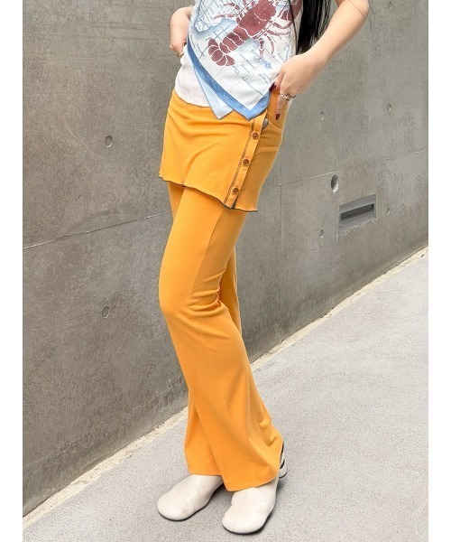 ELCHELE(エルチェレ)の「MELLOW RIB SKIRT PANTS(その他パンツ・レディース・ダークグレー/オレンジ・38/36)」の4枚目の写真