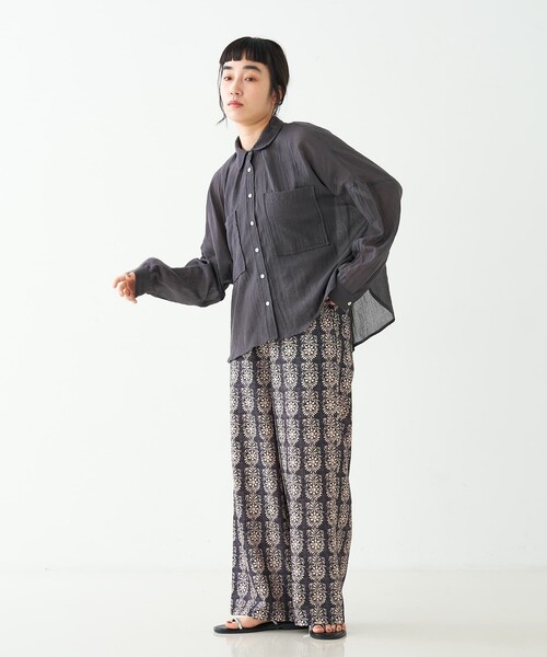 collex(コレックス)の「シアーガーゼシャツ(シャツ/ブラウス・レディース・ライトベージュ/チャコールグレー/ライトブルー・フリー)」の22枚目の写真