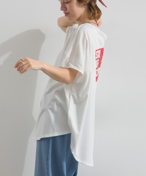 le colis（ルコリ）の「ヴィンテージ ロゴ プリント ポンチョ 半袖 チュニック（Tシャツ/カットソー・レディース・オフホワイト/ブラック/ブルー・FREE）」の7枚目の写真