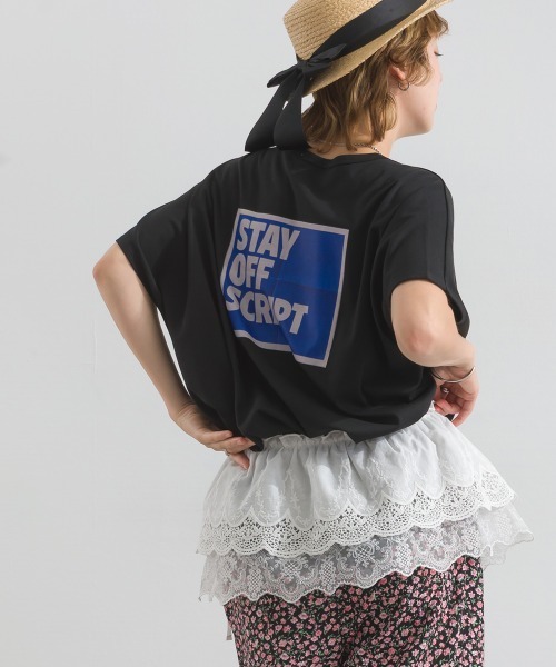 le colis（ルコリ）の「ヴィンテージ ロゴ プリント ポンチョ 半袖 チュニック（Tシャツ/カットソー・レディース・オフホワイト/ブラック/ブルー・FREE）」の18枚目の写真