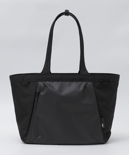 SHIPS（シップス）の「【SHIPS別注】Aer: Gym Tote 2（トートバッグ・メンズ・ブラック・ONE SIZE）」の2枚目の写真