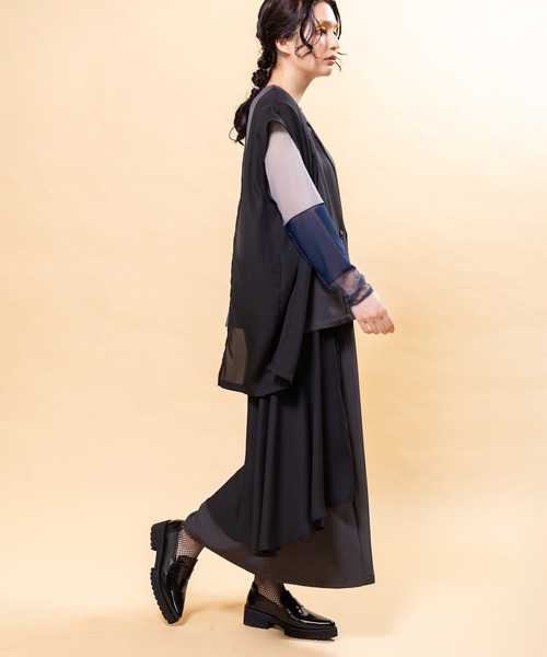 OSMOSIS(オズモーシス)の「シフォン切替ジレ(ベスト・レディース・ブラック/ダークグレー/ライトベージュ・ONE SIZE)」の7枚目の写真