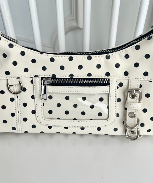 wears（ウェアーズ）の「ヲタ活 ドット柄 2way フロントクリアポケットワンショルダーバッグ（ショルダーバッグ・レディース・ホワイト/ブラック・FREE）」の9枚目の写真