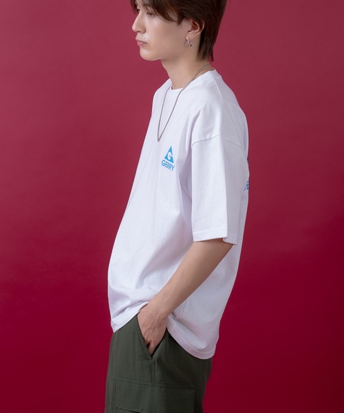 En serio TOKYO（エンソリオトーキョー）の「【GERRY】別注ネオン転写MTボックスロゴ半袖Tシャツ 52-9173G-BJ（Tシャツ/カットソー・メンズ・カーキ/ブラック/ホワイト/オートミール・SMALL/MEDIUM/LARGE/X-LARGE）」の6枚目の写真