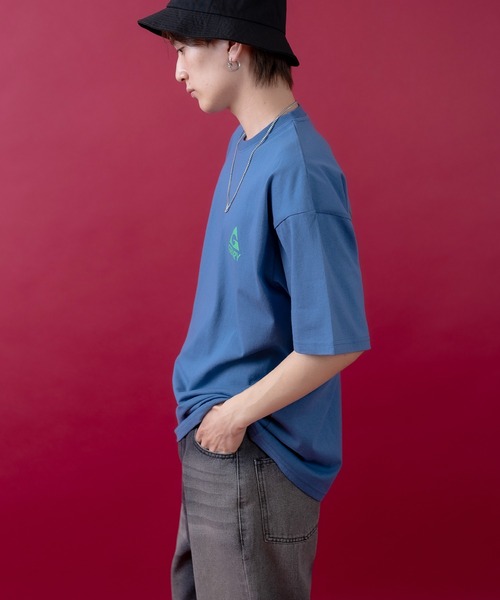 En serio TOKYO（エンソリオトーキョー）の「【GERRY】別注ネオン転写MTボックスロゴ半袖Tシャツ 52-9173G-BJ（Tシャツ/カットソー・メンズ・カーキ/ブラック/ホワイト/オートミール・SMALL/MEDIUM/LARGE/X-LARGE）」の22枚目の写真