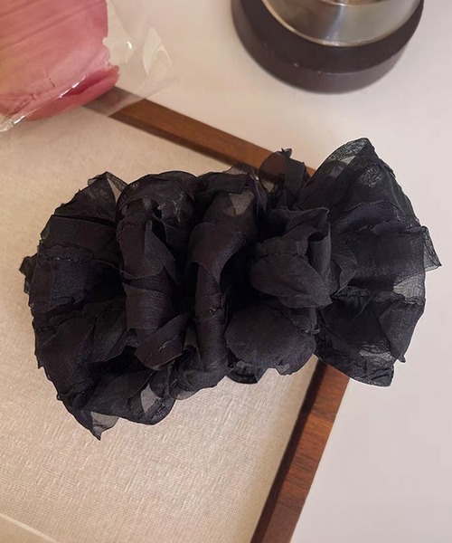 DearMyLoveRose(ディアマイラブローズ)の「フリフリチュールヘアクリップ(その他ヘアアクセサリー・レディース・ブラック/オフホワイト・FREE)」の9枚目の写真