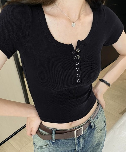 Vipoa(ヴィポア)の「シンプルヘンリースリムT(Tシャツ/カットソー・レディース・ライトグレー/ブラック/ホワイト・FREE)」の3枚目の写真