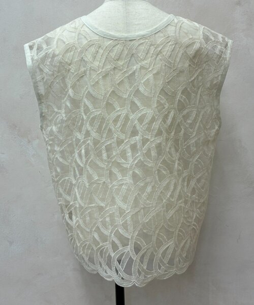 Jena espace merveilleux(ジェナ エスパスメルヴェイユ)の「刺繍レースセットワンピース(ワンピース・レディース・アイボリー/ブラック・FREE)」の17枚目の写真
