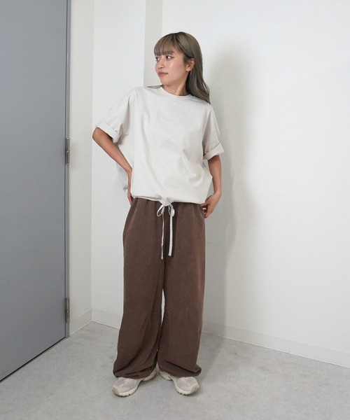 gossara(ゴサラ)の「【ラフなのにこなれる。パウダー加工で差がつく】パウダー加工スエットパンツ(スウェットパンツ・レディース・オートミール/チャコールグレー/ブラウン・FREE)」の7枚目の写真