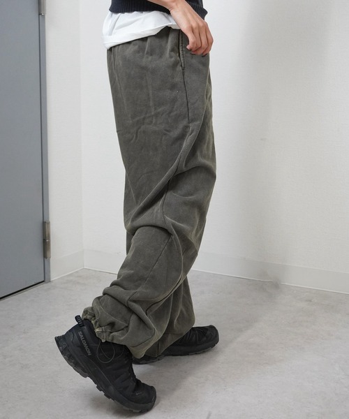 gossara(ゴサラ)の「【ラフなのにこなれる。パウダー加工で差がつく】パウダー加工スエットパンツ(スウェットパンツ・レディース・オートミール/チャコールグレー/ブラウン・FREE)」の8枚目の写真
