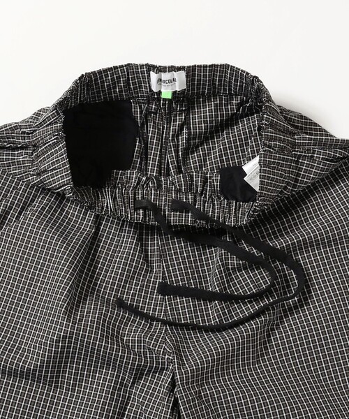 BEAMS T(ビームスティー)の「DeMarcoLab / PLAID JUMBO SHORTS(その他パンツ・メンズ・ブラック・L/M)」の4枚目の写真