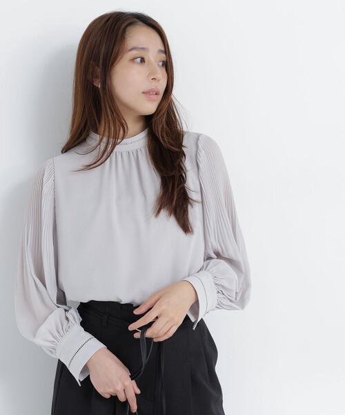 NATURAL BEAUTY BASIC(ナチュラルビューティーベーシック)の「ハシゴレース楊柳ブラウス(シャツ/ブラウス・レディース・グレー/ピンク/オフホワイト・SMALL/MEDIUM)」の6枚目の写真