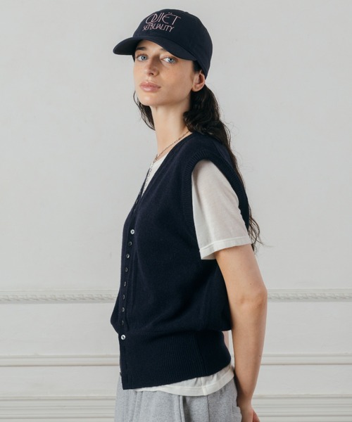CREDONA(クレドナ)の「QUIET SENSUALITY CAP/クワイエットセンシュアリティキャップ(キャップ・レディース・ブラウン/ブルー/ネイビー/ピンク・FREE)」の3枚目の写真