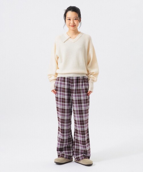 BEAMS BOY(ビームスボーイ)の「モヘヤ ミックス Vネック ニット(ニット/セーター・レディース・ブラウン/オフホワイト/トップグレー・1/0/2)」の4枚目の写真