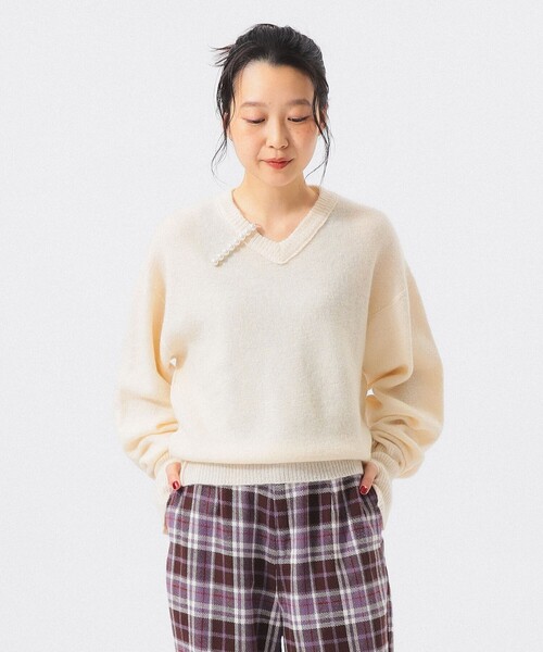 BEAMS BOY(ビームスボーイ)の「モヘヤ ミックス Vネック ニット(ニット/セーター・レディース・ブラウン/オフホワイト/トップグレー・1/0/2)」の7枚目の写真