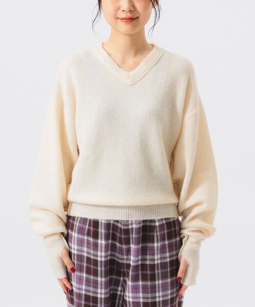 BEAMS BOY(ビームスボーイ)の「モヘヤ ミックス Vネック ニット(ニット/セーター・レディース・ブラウン/オフホワイト/トップグレー・1/0/2)」の16枚目の写真