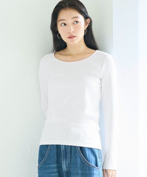 coca(coca)(コカ)の「シルキースムースUネックTシャツ(Tシャツ/カットソー・レディース・ホワイト/ブラック/グレー・L/M/S)」の2枚目の写真