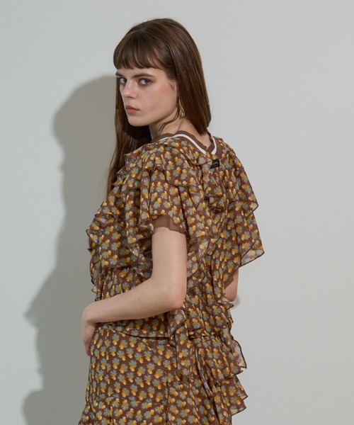 anna sui nyc（アナ スイ エヌ ワイ シー）の「MARY フリルトップス（Tシャツ/カットソー・レディース・ブラウン/ブラック・FREE）」の9枚目の写真