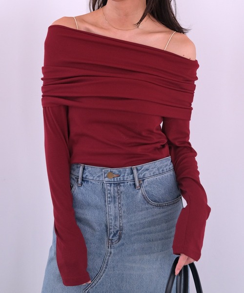 AKTE(アクテ)の「ケープオフショルダーカットソープルオーバー(Tシャツ/カットソー・レディース・マルーン/チャコールグレー/ブラック・FREE)」の1枚目の写真