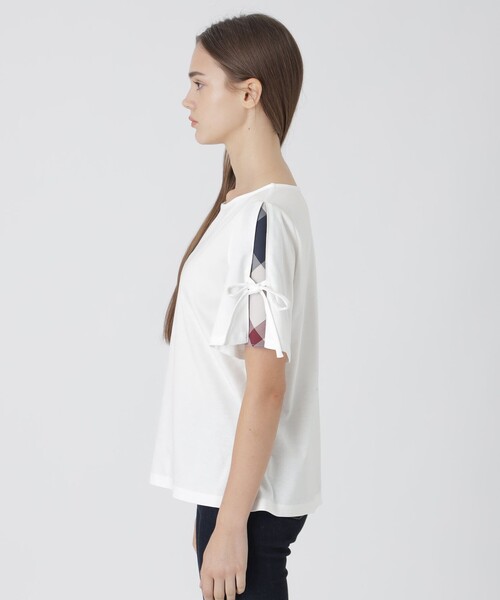 BLUE LABEL CRESTBRIDGE（ブルーレーベルクレストブリッジ）の「リボンスリーブカットソー（Tシャツ/カットソー・レディース・ブラック/ホワイト・38）」の5枚目の写真