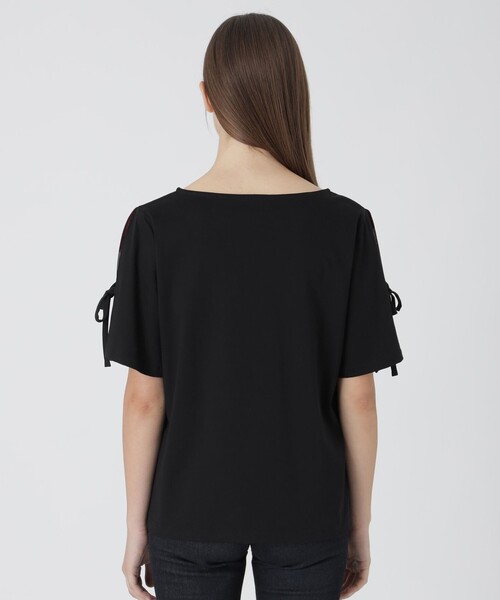 BLUE LABEL CRESTBRIDGE（ブルーレーベルクレストブリッジ）の「リボンスリーブカットソー（Tシャツ/カットソー・レディース・ブラック/ホワイト・38）」の12枚目の写真