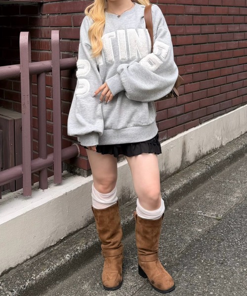 continuer de NICE CLAUP(コンティニューデナイスクラップ)の「ビックロゴファースウェット(スウェット・レディース・ネイビー/ボルドー/トップグレー/オートミール・FREE)」の9枚目の写真