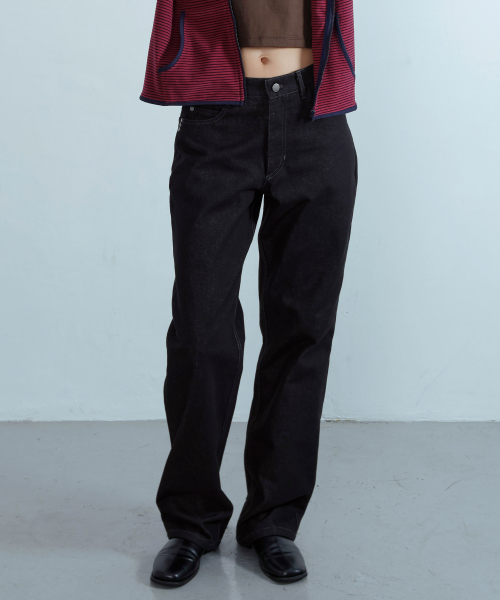KIJIKO(キジコ)の「ke620. スリム セミロー アジャスト デニム ブラック(デニムパンツ・レディース・その他・SMALL/MEDIUM)」の1枚目の写真