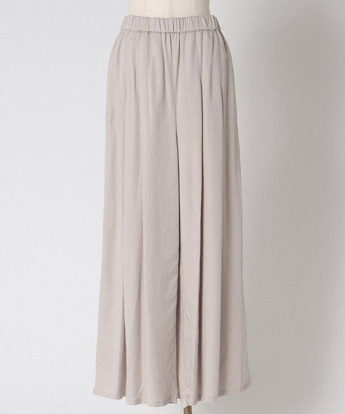 DRESSLAVE(ドレスレイブ)の「tencel tuck pants(テンセルタックワイドパンツ)(その他パンツ・レディース・レッド/ベージュ・38)」の2枚目の写真