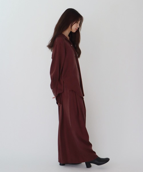 DRESSLAVE(ドレスレイブ)の「tencel tuck pants(テンセルタックワイドパンツ)(その他パンツ・レディース・レッド/ベージュ・38)」の6枚目の写真