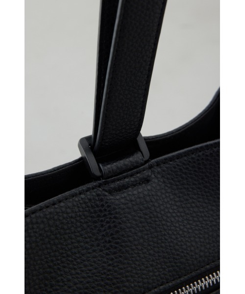 AZUL by moussy(アズールバイマウジー)の「パッチ合皮巾着バッグ ハンドバッグ ミニバッグ フェイクレザー(ハンドバッグ・メンズ・グレー/ブラック・FREE)」の9枚目の写真