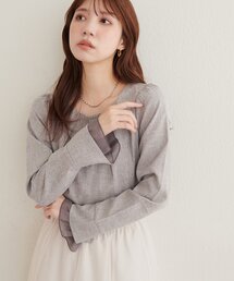 シアー重ねフレア袖ブラウス