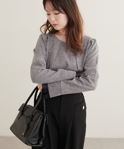 natural couture(ナチュラルクチュール)の「シアー重ねフレア袖ブラウス(シャツ/ブラウス・レディース・ライトベージュ/ブラック/グレー/ブラウン/サックスブルー・FREE)」の8枚目の写真